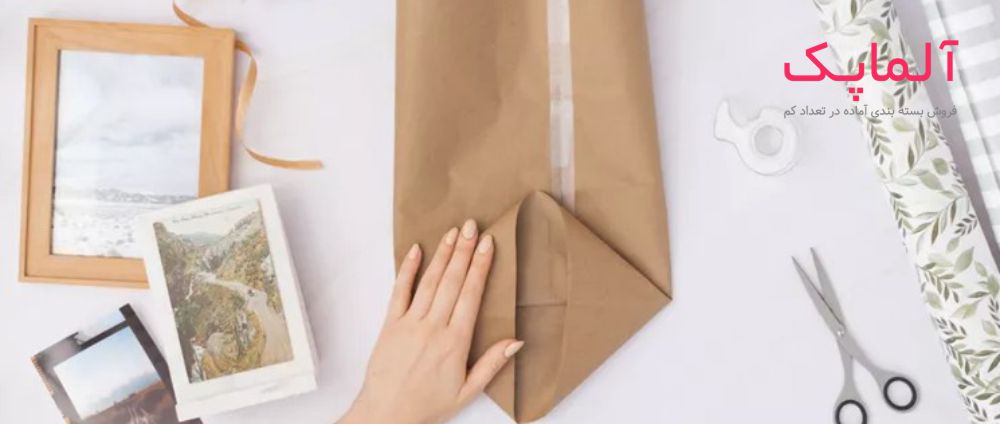 چرا به جای درست کردن پاکت کادویی از ساک دستی کاغذی استفاده کنید؟